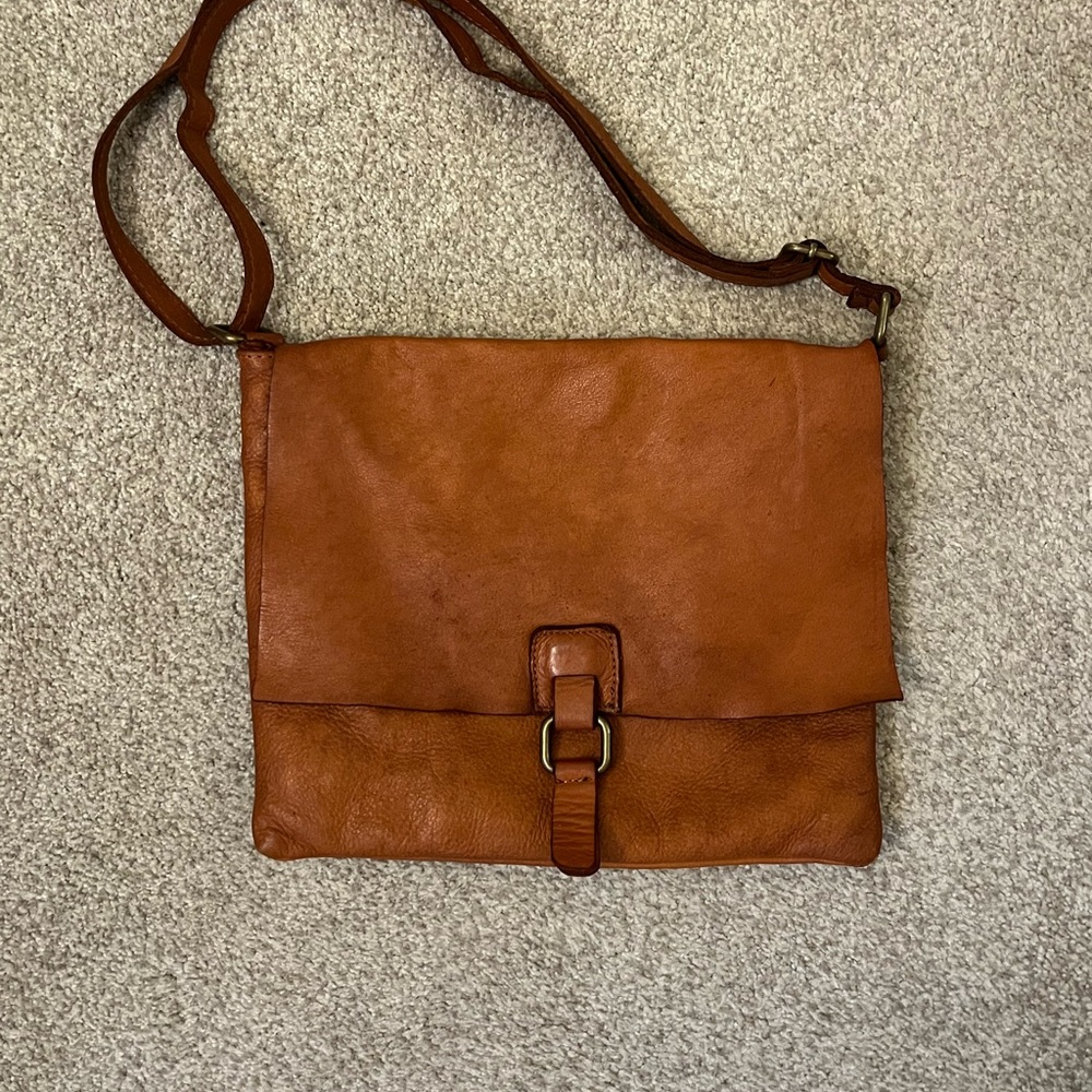 Italian leather brown crossbody bag/satchel